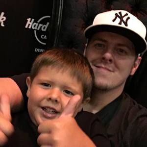 Meet your Posher, Robert